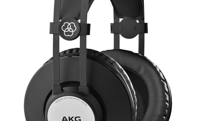 Akg K72 Wired Over Ear Headphones Without Mic (Black)